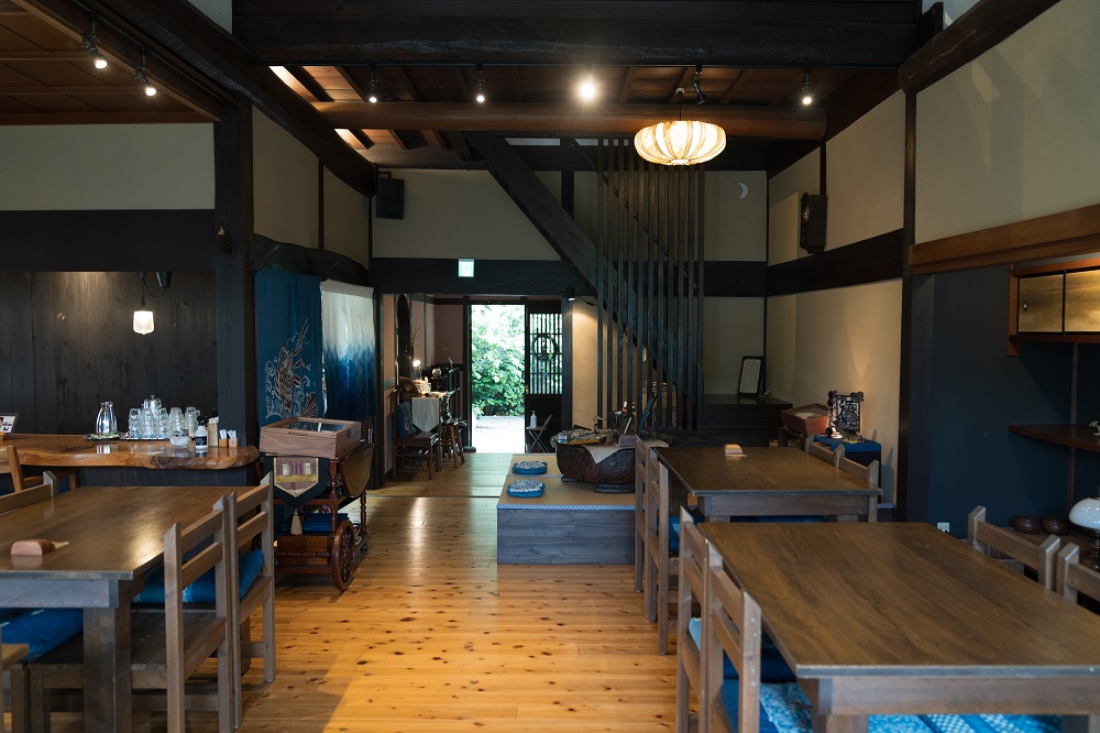 安藤忠雄建築を体感。狭山池で余韻に浸るカフェ時間 | 南大阪・和歌山