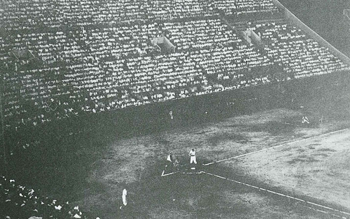 大阪で初のナイター