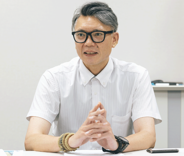 ティア泉大津支配人の写真