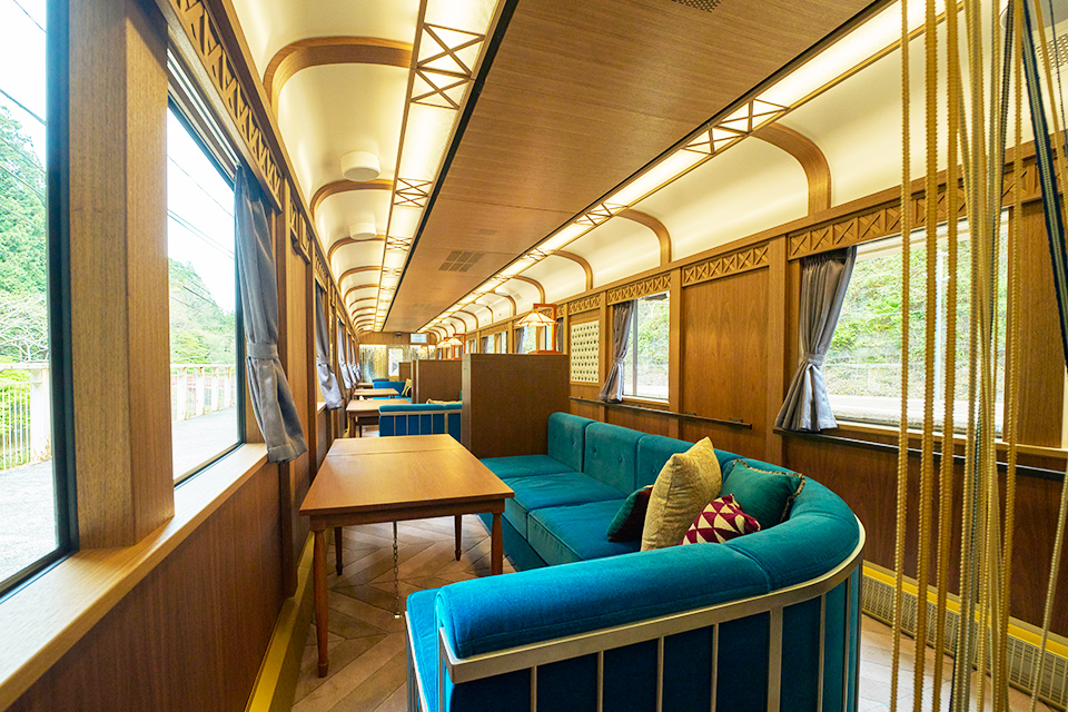 「GRAN 天空」車内を見渡した写真