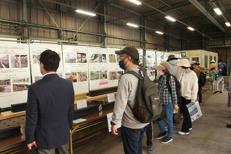 古レール展示
