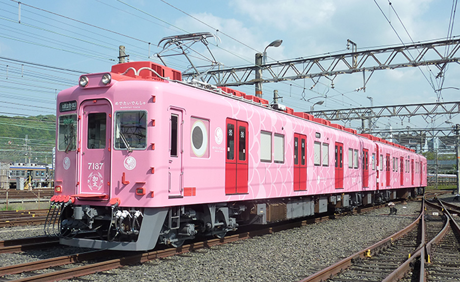 NANKAI 代表取締役社長兼COO・岡嶋 信行、NANKAI 代表取締役会長兼CEO 兼 南海電鉄 代表取締役 取締役会長・遠北 光彦、南海電鉄 代表取締役 取締役社長 梶谷 知志