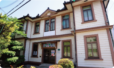 旧加太警察署庁舎（中村邸）